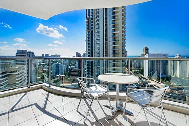 Apartment With Ocean Views Gold Coast Buitenkant foto