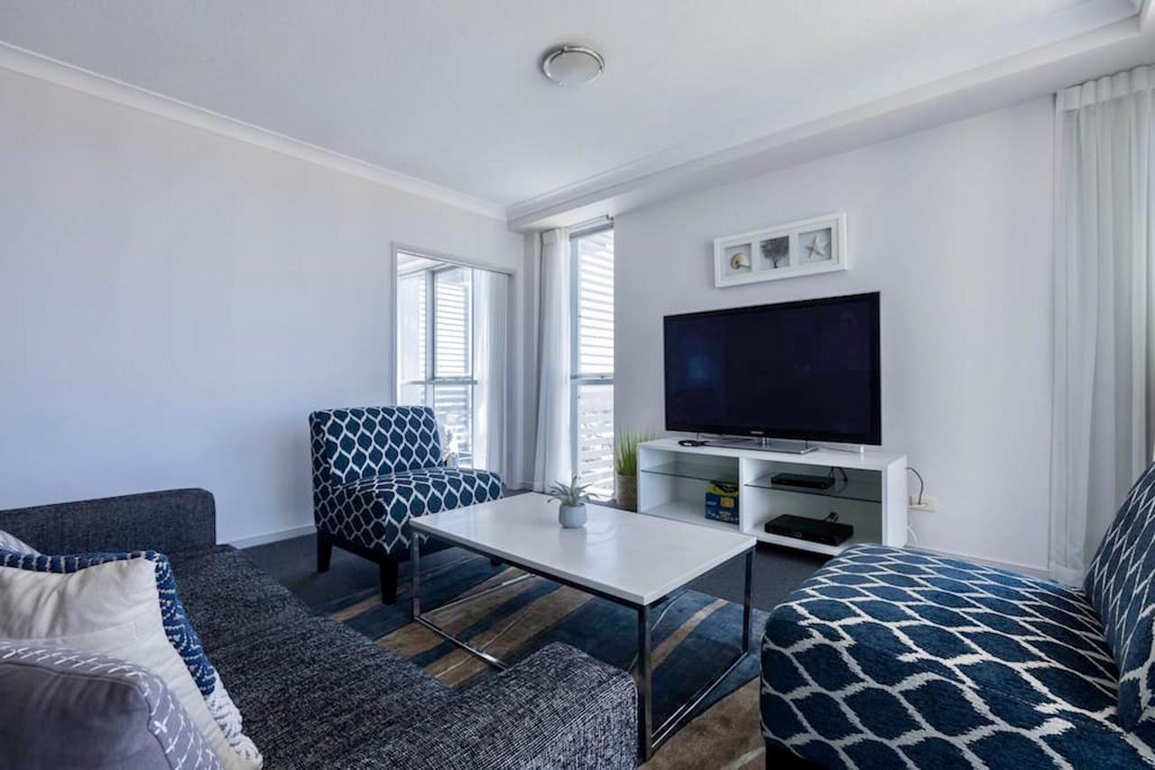 Apartment With Ocean Views Gold Coast Buitenkant foto