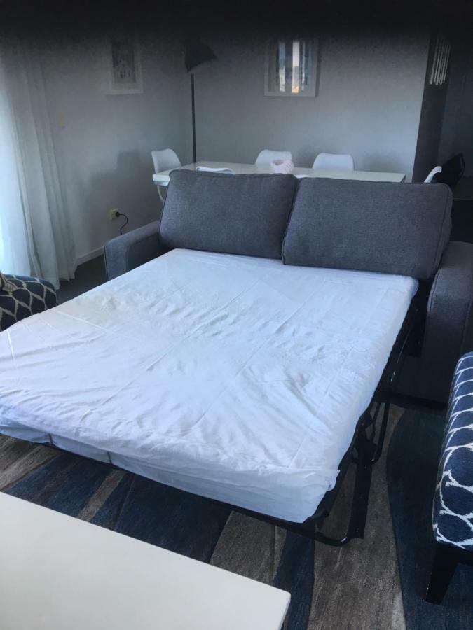 Apartment With Ocean Views Gold Coast Buitenkant foto